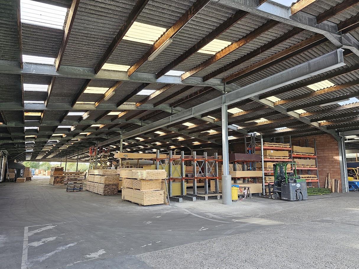 Keulleers houthandel , Opvangligger, staalstructuur gegalvaniseerd , EN1090. 